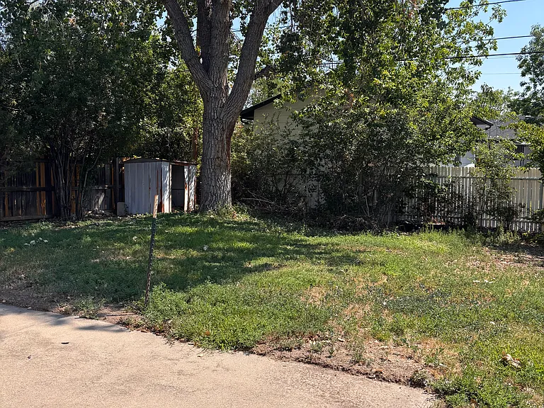 S Kearney St — Photo 12