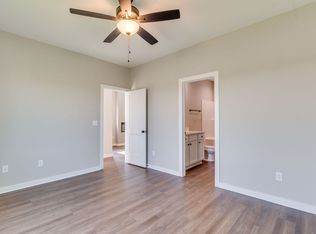 15450 Josephine Ct, Goddard, KS 67052
