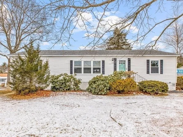 116 Pinehurst Dr, Plymouth, MA 02360