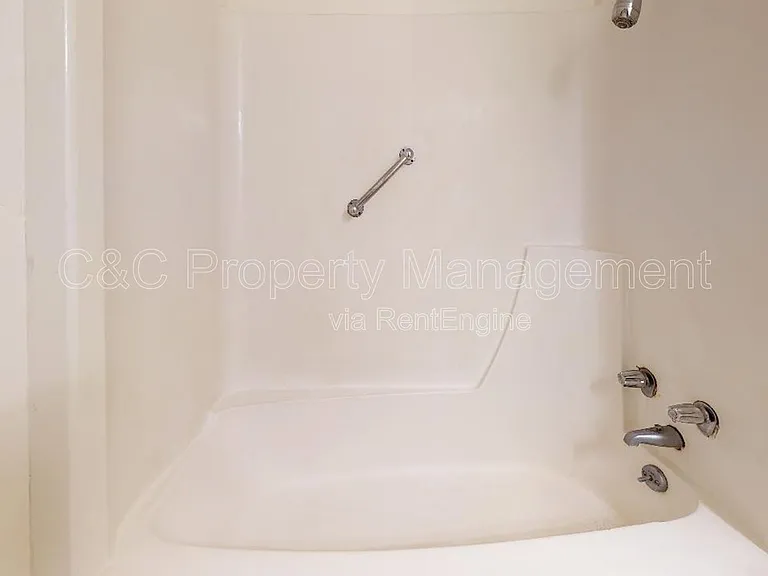 935 Lighthouse Ave #12 — Photo 6