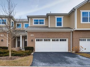 50 Moseley Rd, Palatine, IL 60074