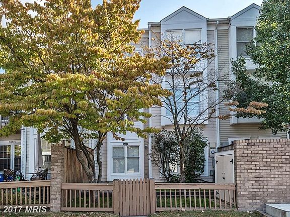 2nd image of 6055 Deer Hill Ct