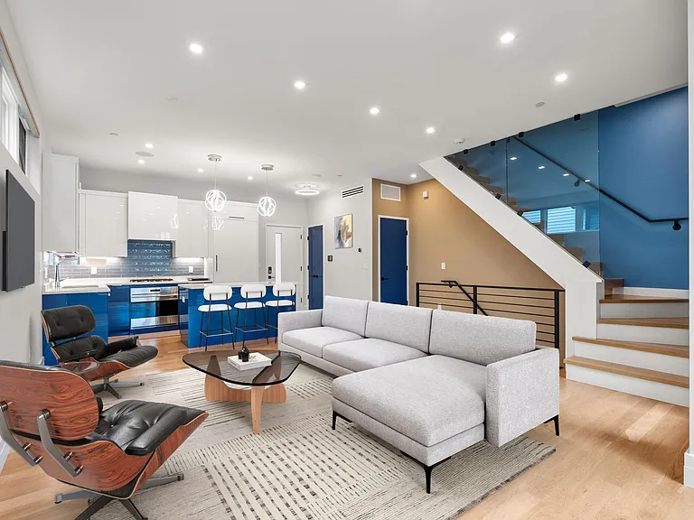 227 Prospect St #1 — Photo 5