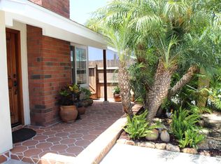 909 Woodlake Dr, Cardiff, CA 92007