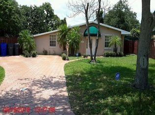 6571 McKinley St, Hollywood, FL 33024