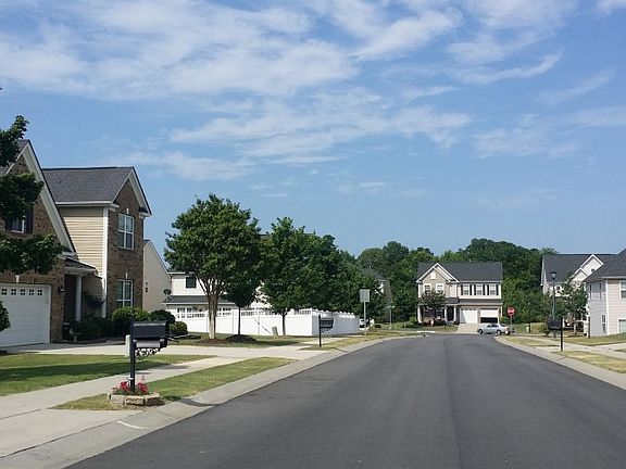5th image of 11311 Scottsman Trace Dr