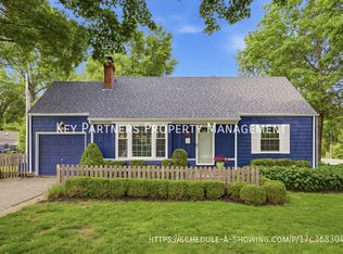 4300 W 71st Ter, Prairie Village, KS 66208