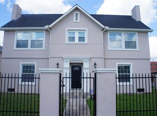2921 Wentworth St, Houston, TX 77004