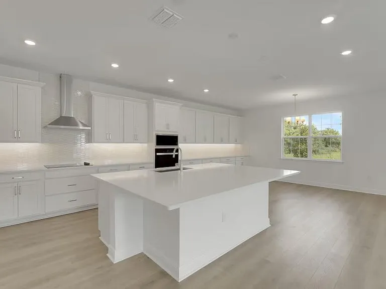 15075 Tea Tree Dr — Photo 10