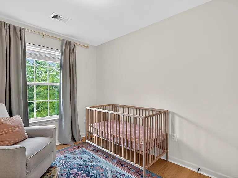 2417 Abington Dr — Photo 34