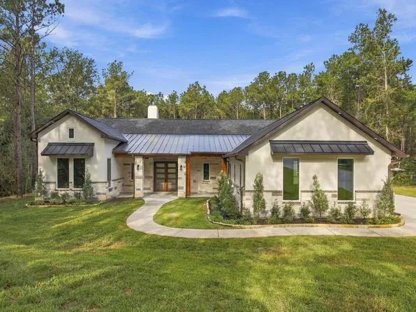 13060 Royal Hill Ct, Montgomery, TX 77316