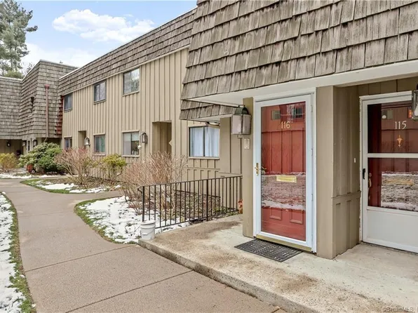 115 Ledgebrook Drive #115, Norwalk, CT 06854