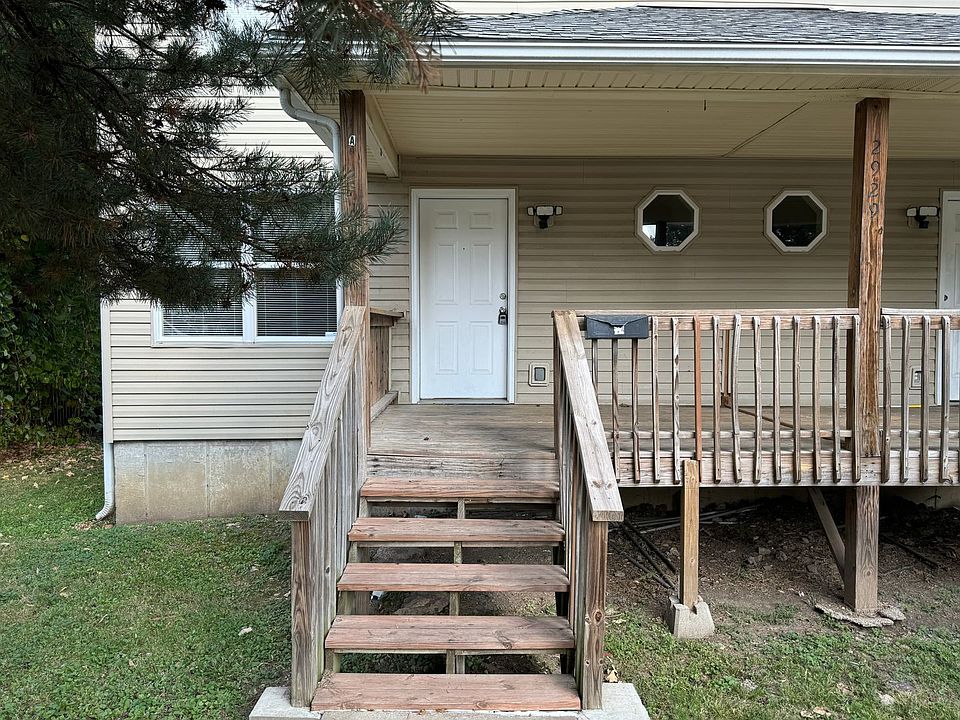 1st image of 2929 Mersington Ave #3B-1BA-1250SQFT