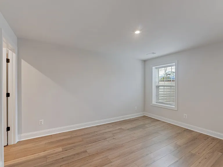 2224 Leeham St #B — Photo 9