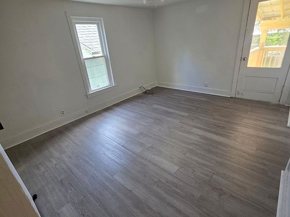 3rd image of 1208 Princeton Ave #B