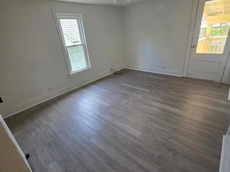 1208 Princeton Ave #B — Photo 3