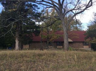 7821 S Arnett Rd, Grain Valley, MO 64029