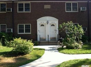 25230 60th Ave, Little Neck, NY 11362