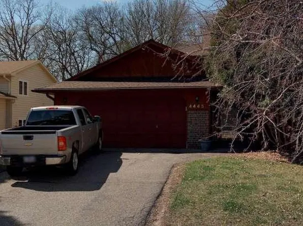 4445 Lynx Ct, Eagan, MN 55123