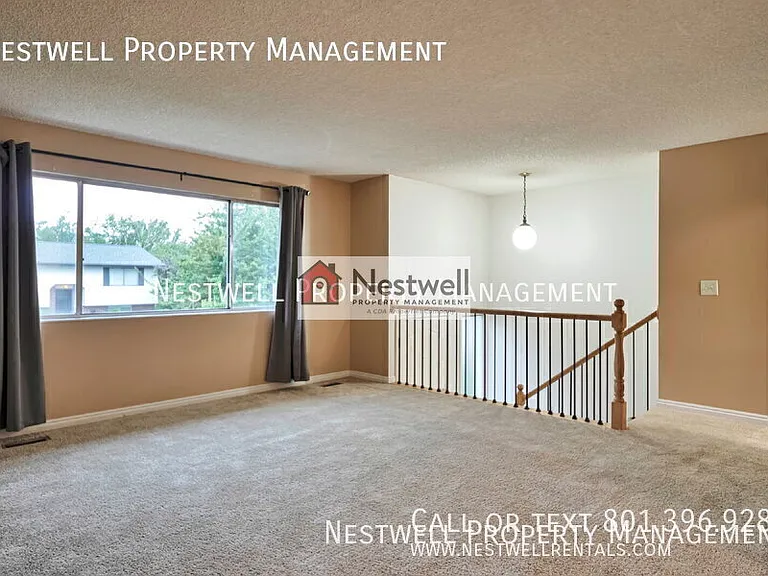 815 E Dusty Rock Pl — Photo 8