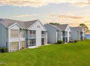 7040 N Highway 1 APT 206, Cocoa, FL 32927