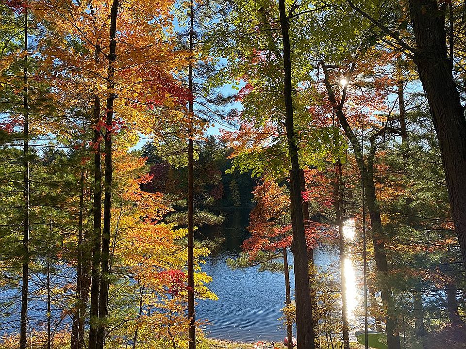 1st image of 8115 Little Lake Dr
