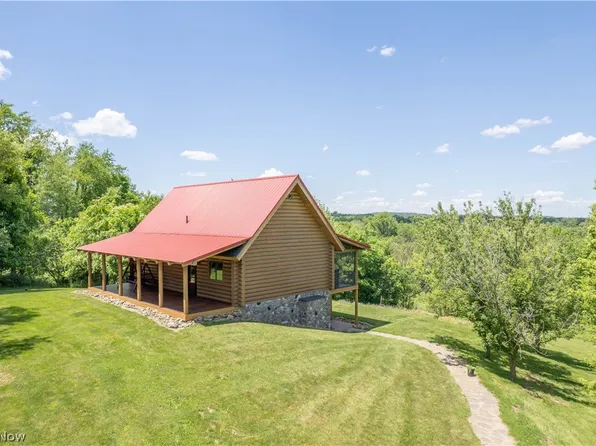 9567 Shepler Church Rd, Bolivar, OH 44612