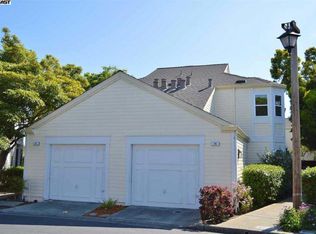 35 Oak Park Dr, Alameda, CA 94502