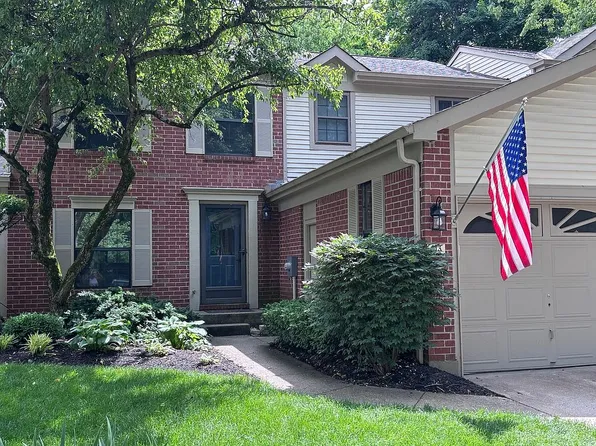 313 Secretariat Ct, Crestview Hills, KY 41017