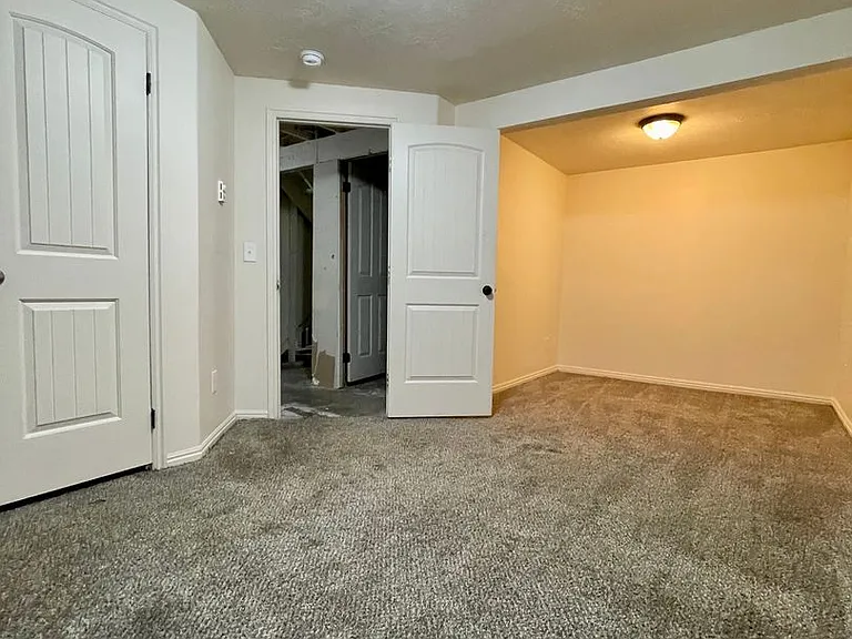 1554 Monroe Blvd #D3 — Photo 40