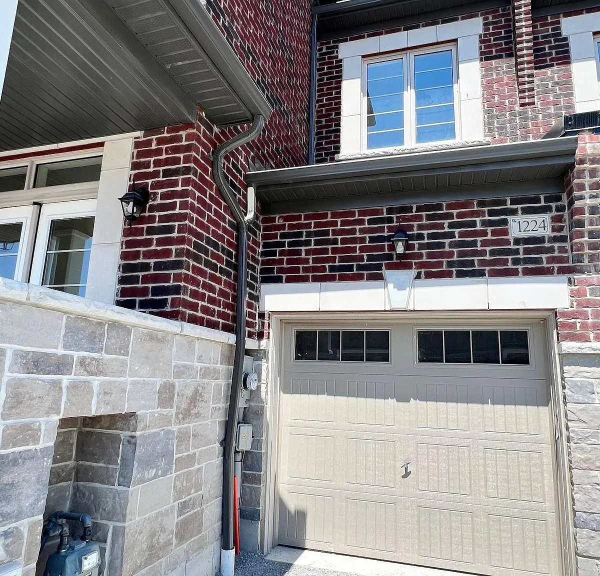4 bed, $3,000 — Photo 3