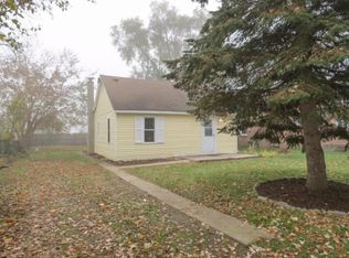 832 Lamay Ave, Ypsilanti, MI 48198