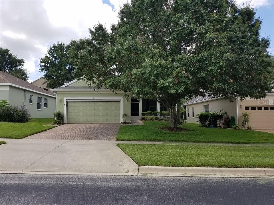 1st image of 848 Wolf Creek St