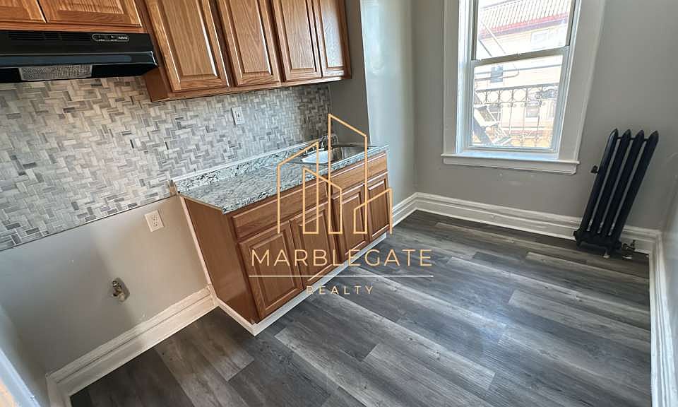 1st image of 1300 Springfield Ave #205E