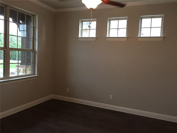 2nd image of 10548 Helen Dr