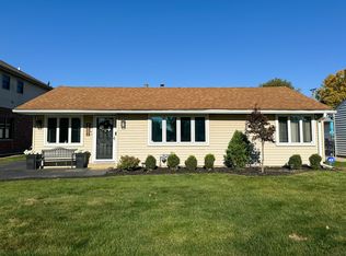 4952 Paxton Rd, Oak Lawn, IL 60453