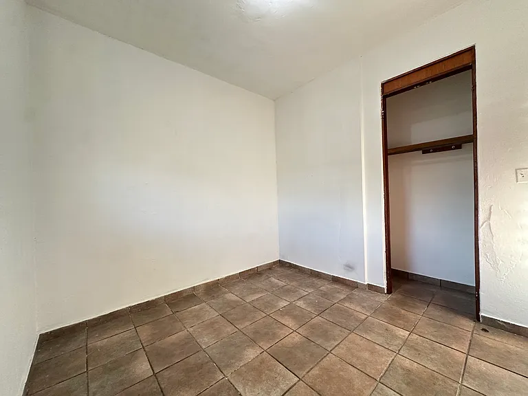 752 Avelino Vicente #B3 — Photo 6