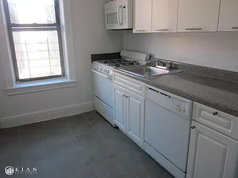 Rented by Kian Realty