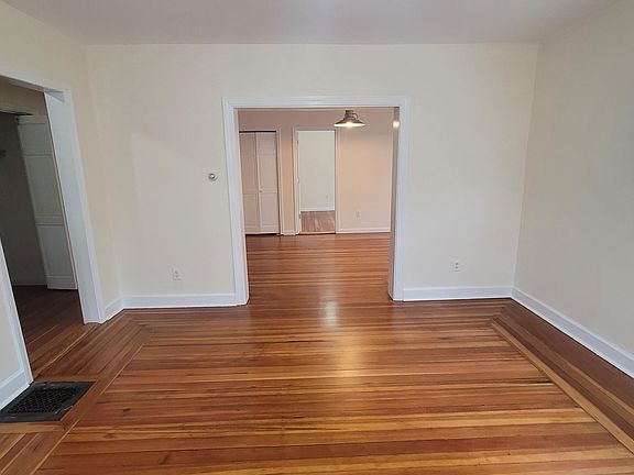 5th image of 84 Winthrop Ave #1