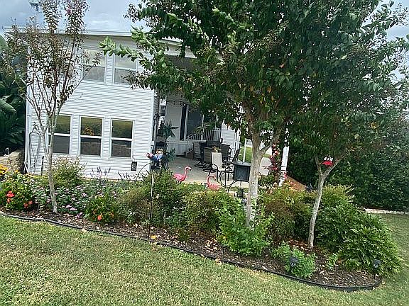 2nd image of 808 Saint George Dr