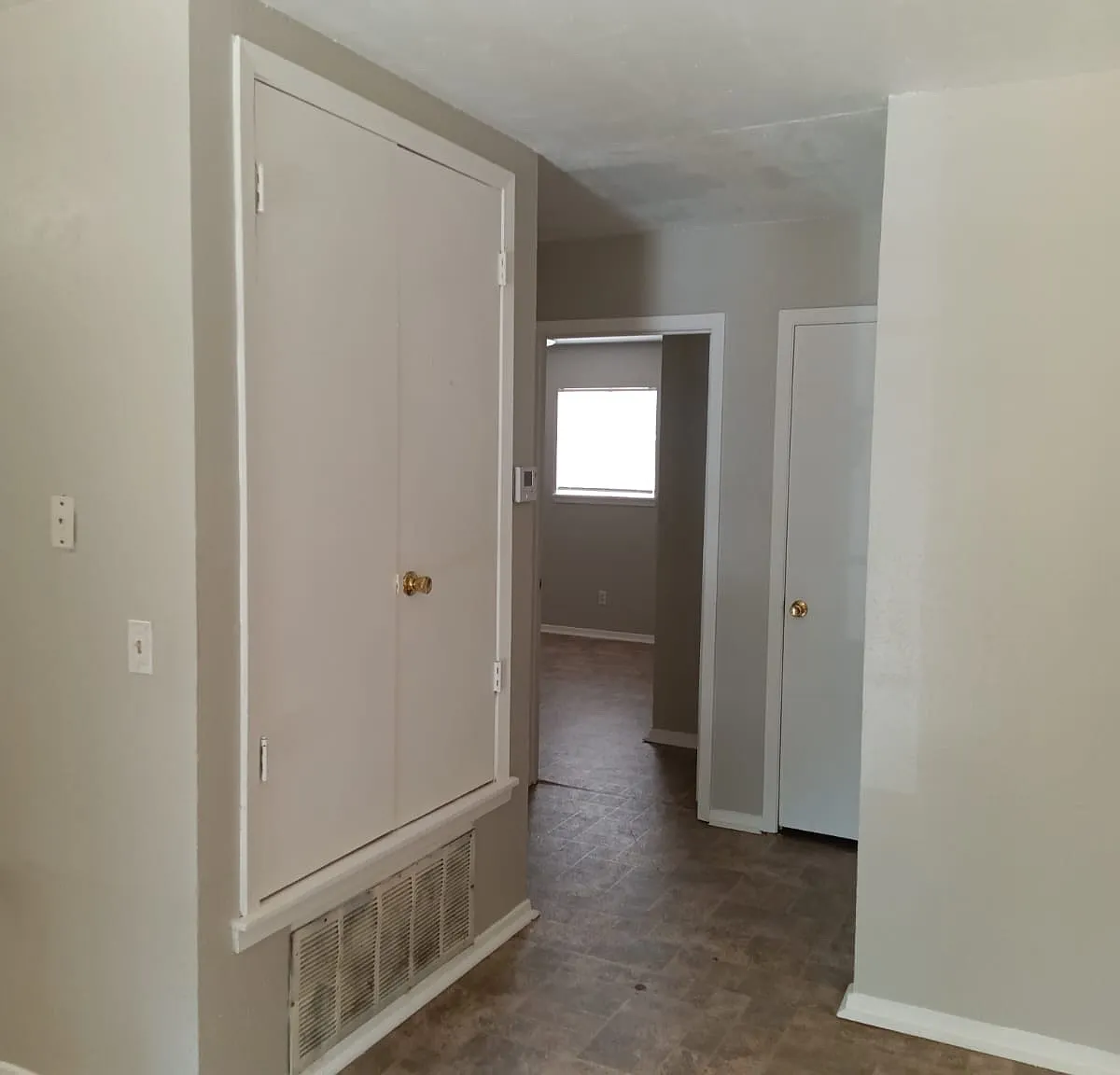 2 bed, 725 sqft, $775 — Photo 3