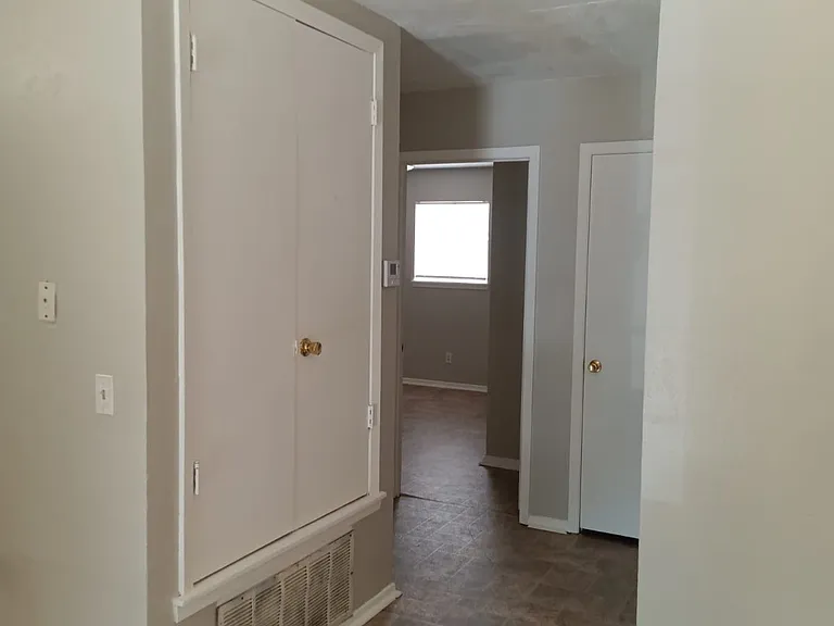 4047 Lakeshore Dr #A4 — Photo 3