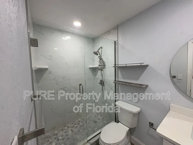 1610 SE 25th St #A — Photo 31