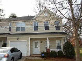 261 Doughton Ln, Charlotte, NC 28217