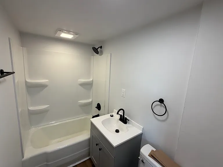 1003 Afton St — Photo 5