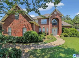 589 Overlook Rd, Fultondale, AL 35068