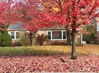 254 Park Ave, Lake Forest, IL 60045