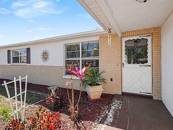 3rd image of 6422 Tralee Ave