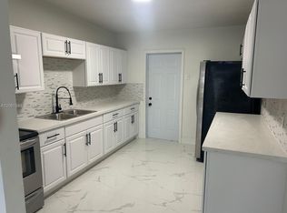3070 NW 97th St, Miami, FL 33147