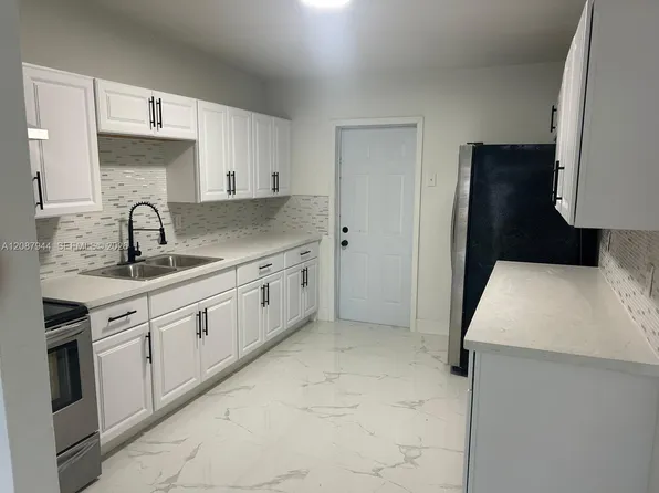 3070 NW 97th St, Miami, FL 33147